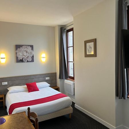 Hotel Tgv Quimper Bagian luar foto